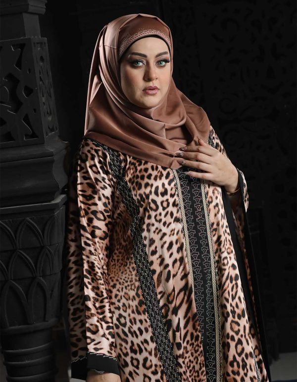 Printed Abaya with Stone Work - Image 4